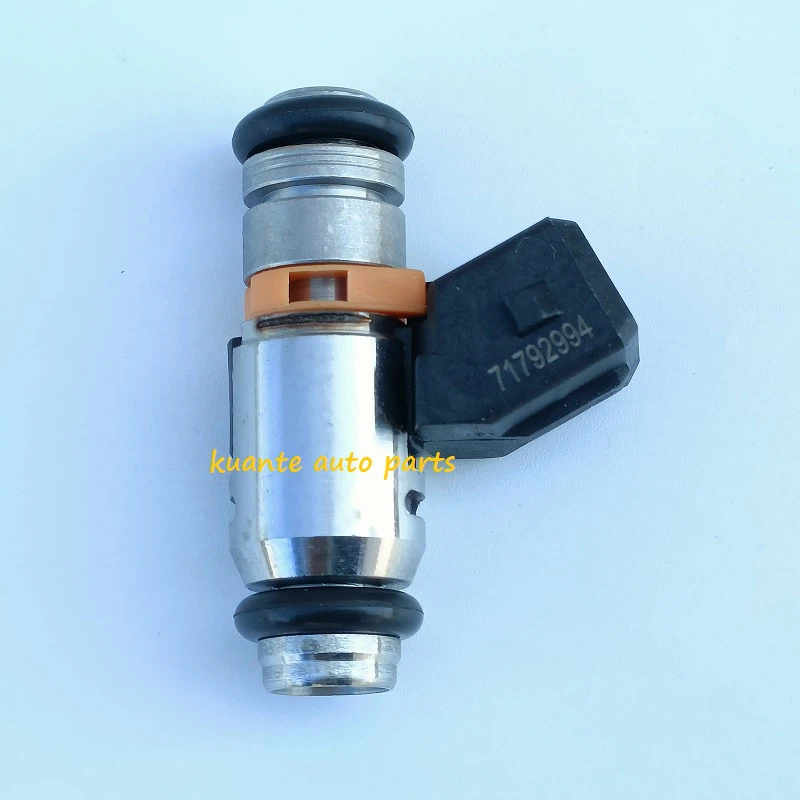 Fiat punto injektor 71792994 iwp -160